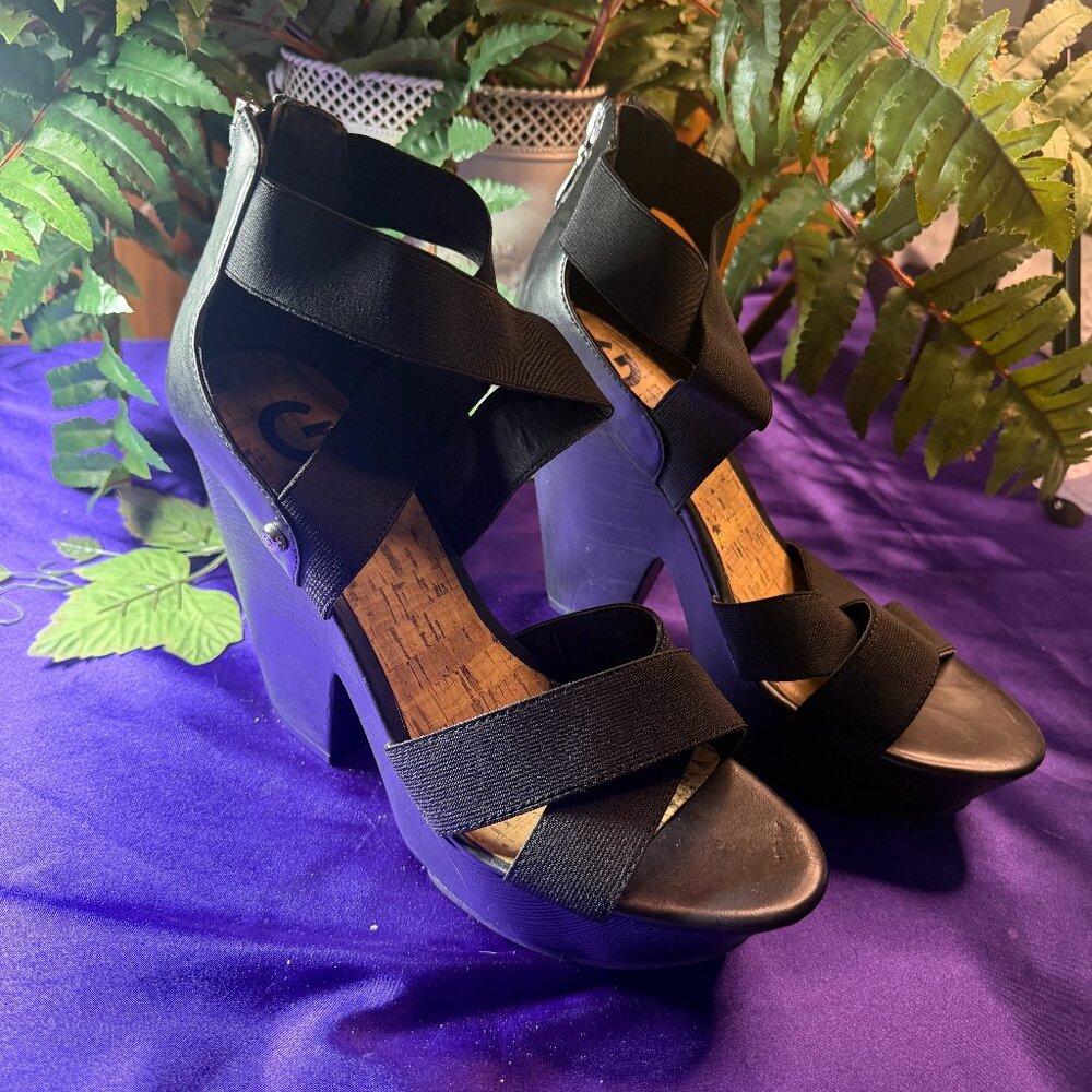 NWOT 📌G by Guess Very Comfy Chunky Heel 5" with Elastic Straps & Platform 10M